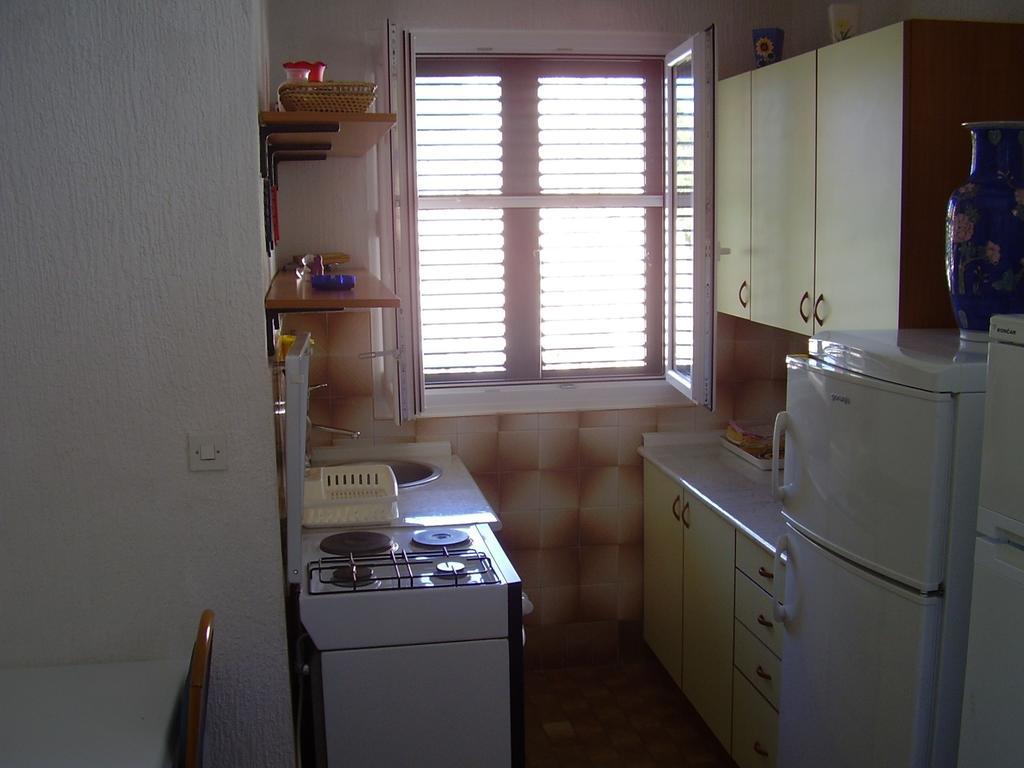 Petar Apartment Omiš Zimmer foto