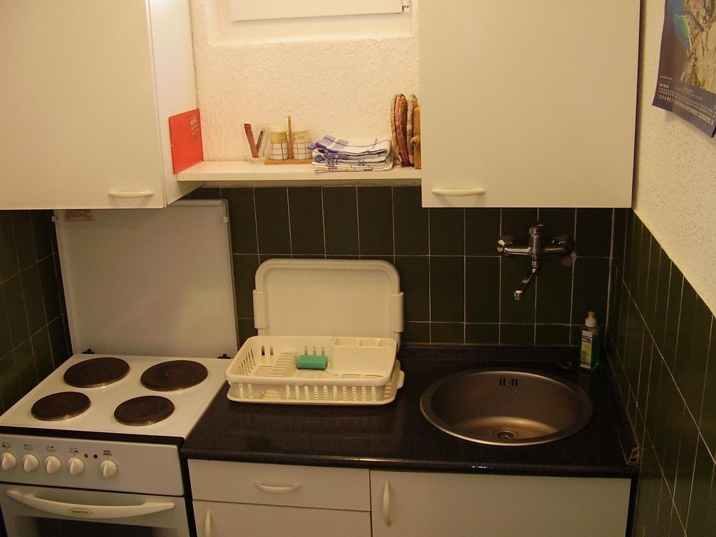 Petar Apartment Omiš Zimmer foto